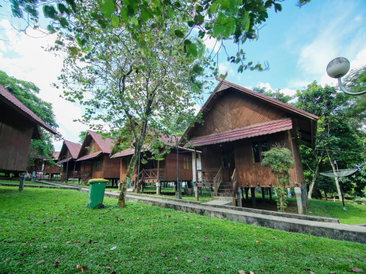 Oyo 3475 Villa Ex Mtq Pagaralam Dış mekan fotoğraf
